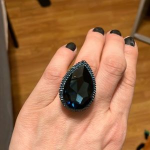Sapphire blue ring
